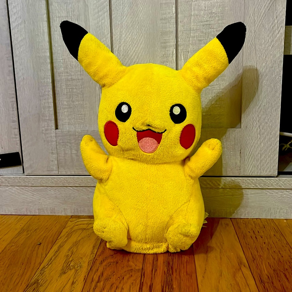 Pokémon Pikachu stuffed animal